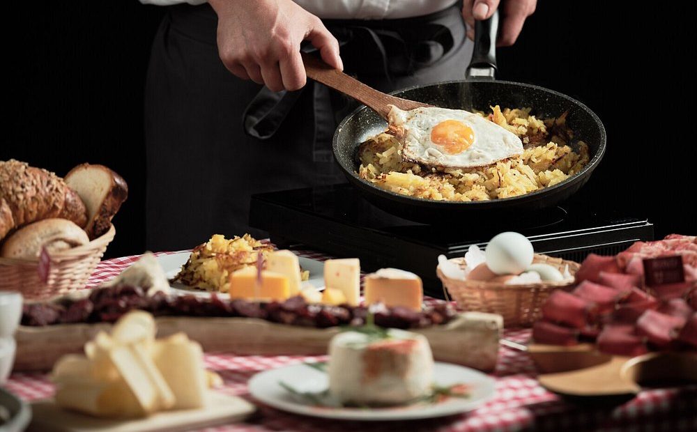 brunch-cafe-jungfrau-aletsch-buffet4