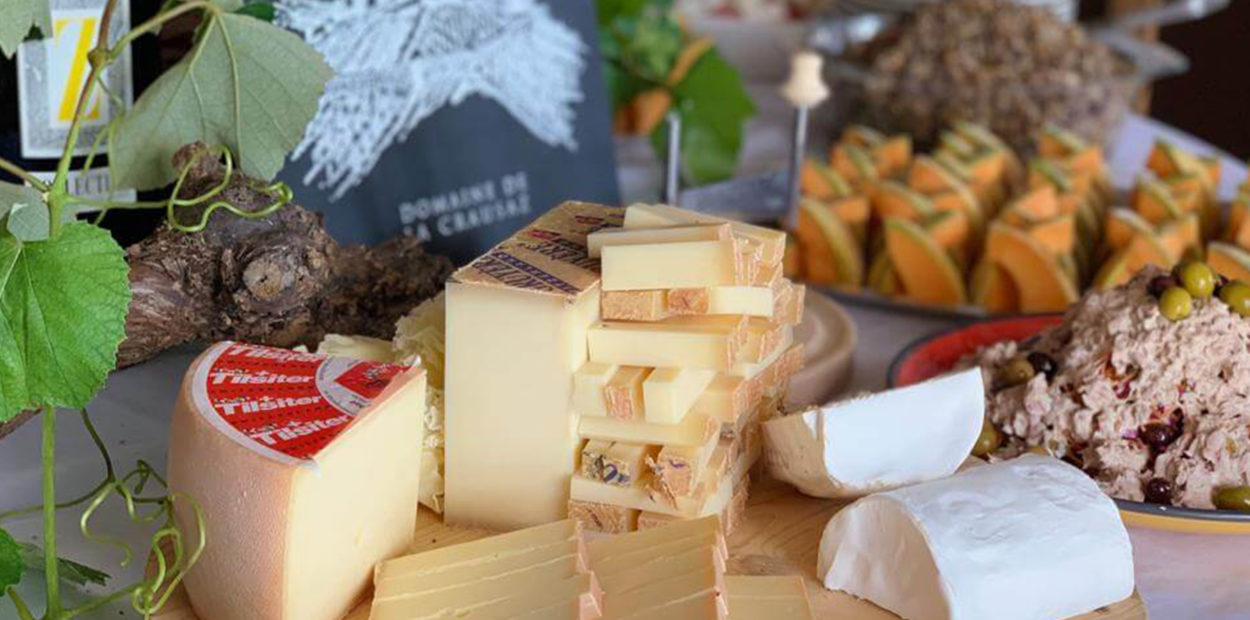 brunch_grandlavaux_domaine_crausaz_buffet_fromage