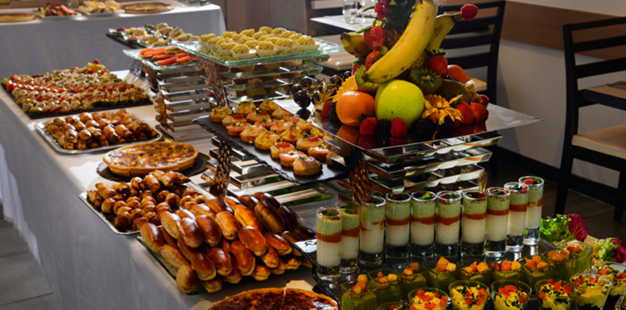 brunch_lisle_yves_hohl_buffet2