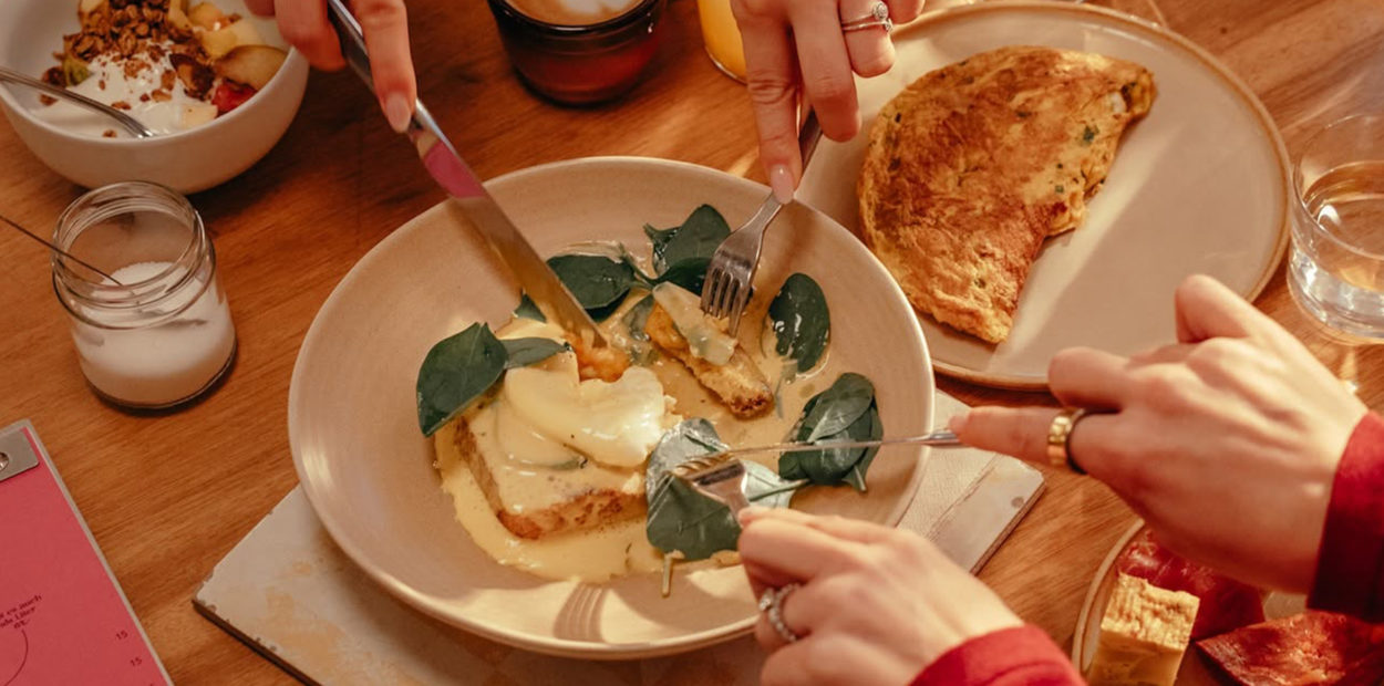 brunch_bale_retaurant_max_oeuf_toast