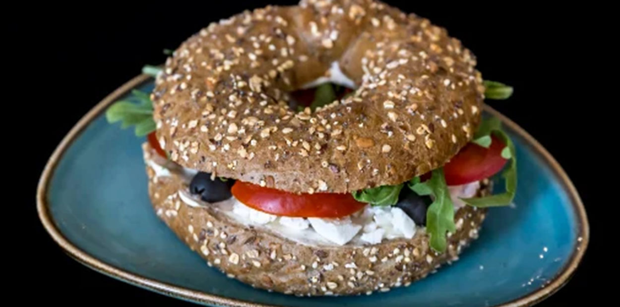 brunch_kriens_cafe-fanus_bagel