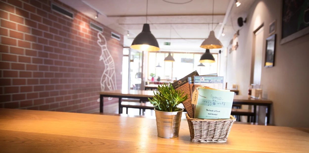 brunch-crazy-wolf-interieur