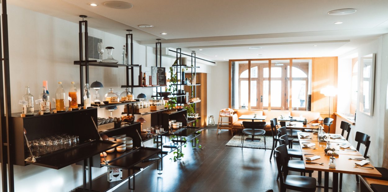 brunch-le-bon-sauvage-buffet