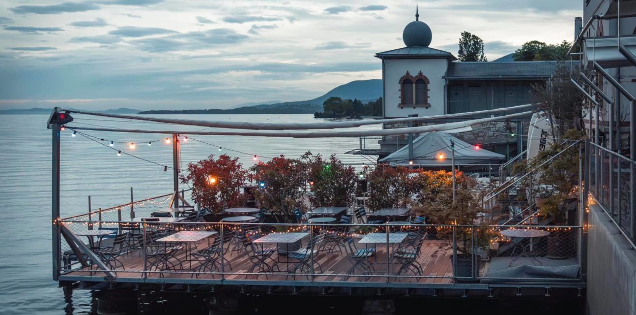 brunch-les-bains-des-dames-terrasse