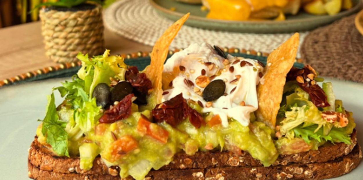 brunch_la_latina_toast_avocat