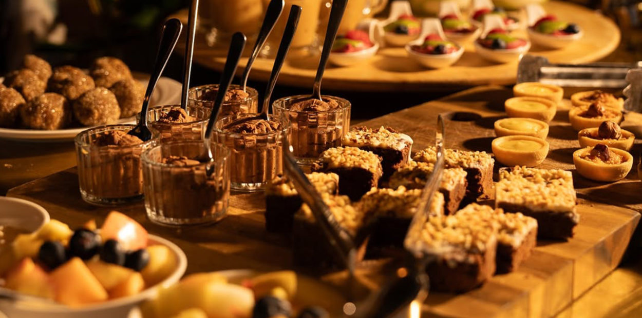 brunch_halles_de_l_ile_buffet1