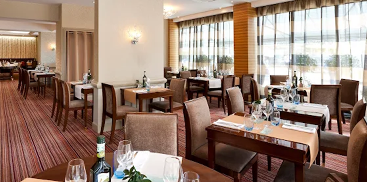brunch_warwick_interieur