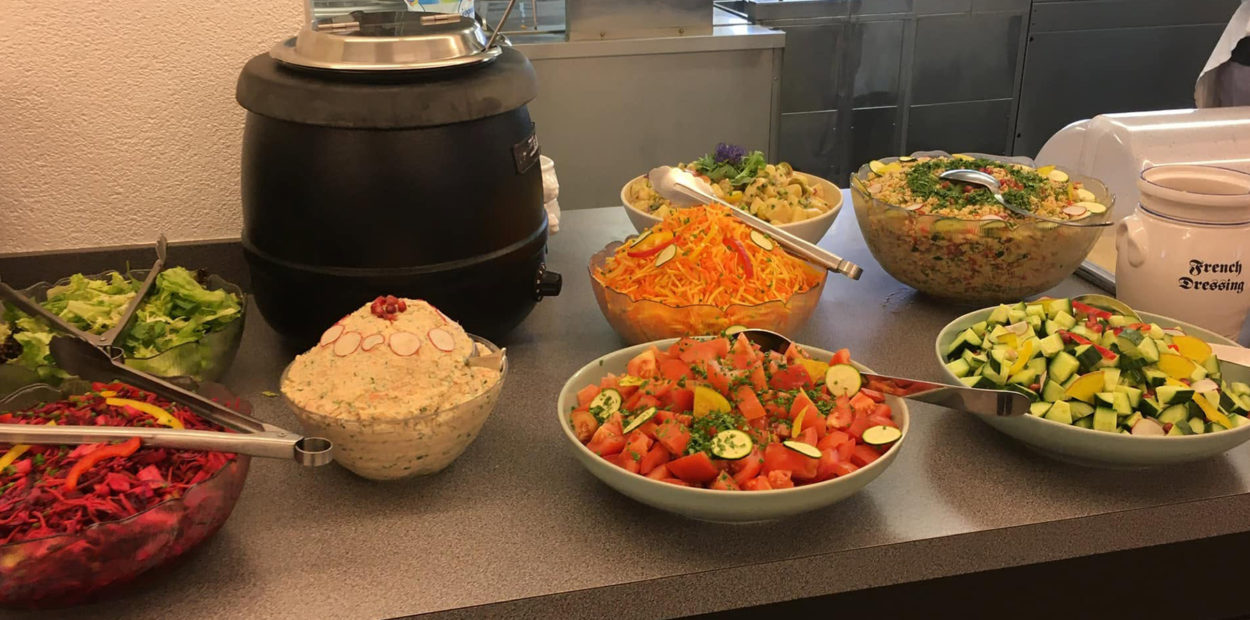brunch_le_vounetz_buffet