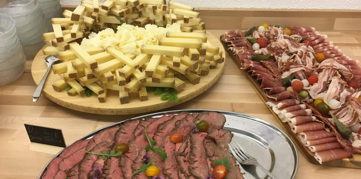 brunch_le_vounetz_buffet_charcuterie_fromage