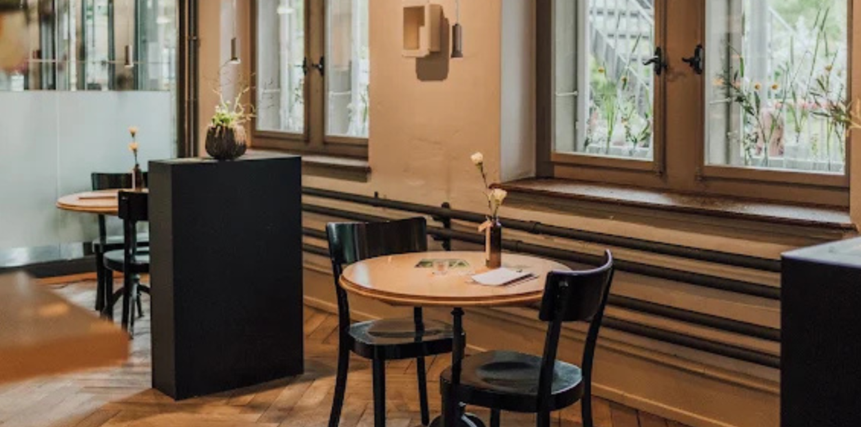 brunch_amriswill_bistro-cartonage_interieur