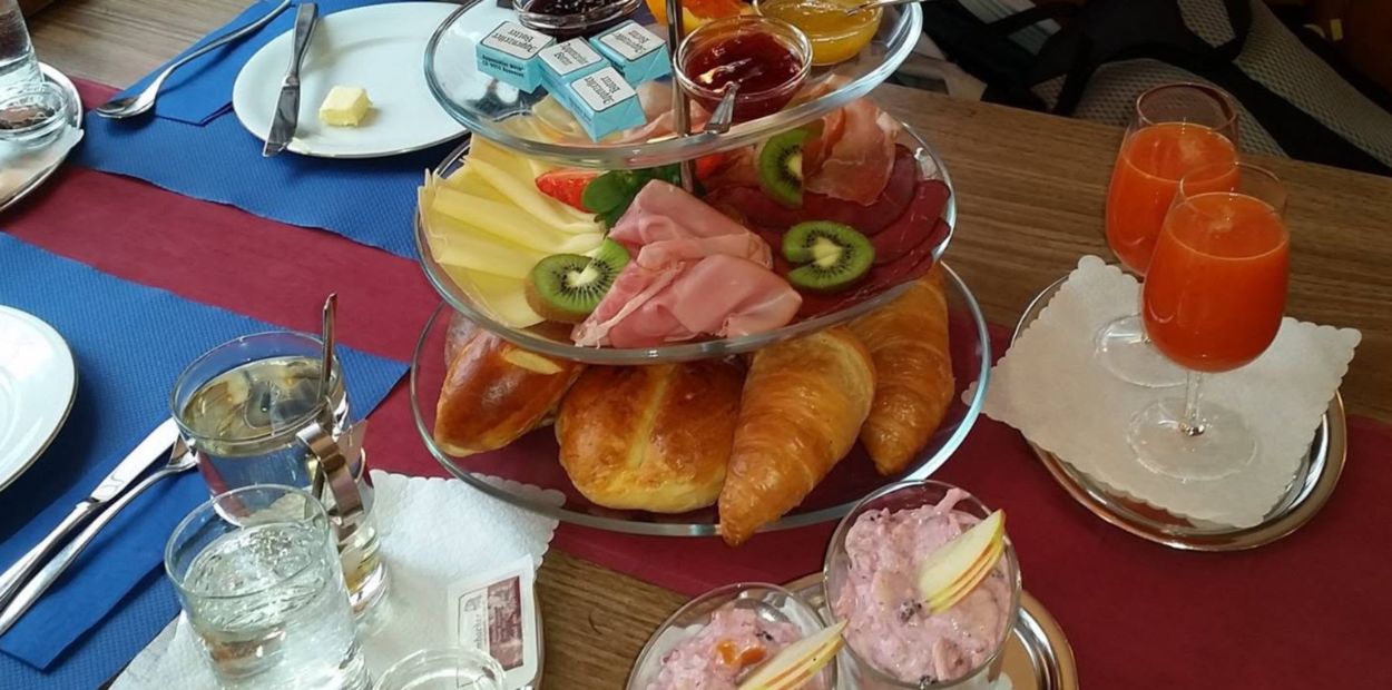 brunch_appenzell_cafe-confiserie-laimbacher_formule2