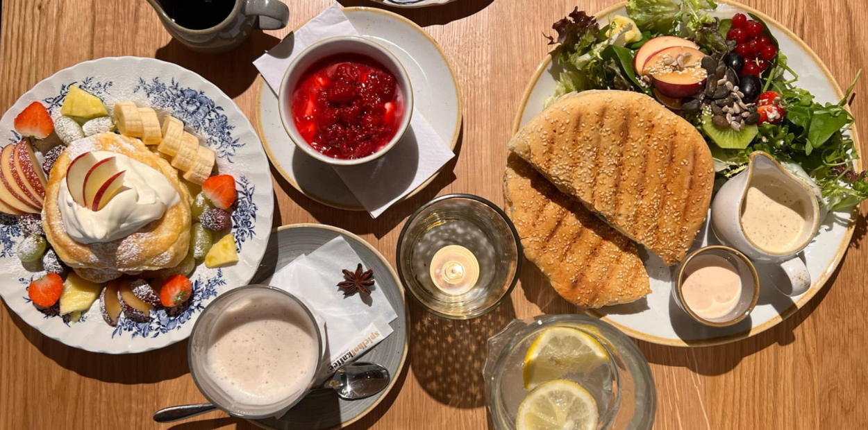 brunch_nafel_kafi-beuge_table3