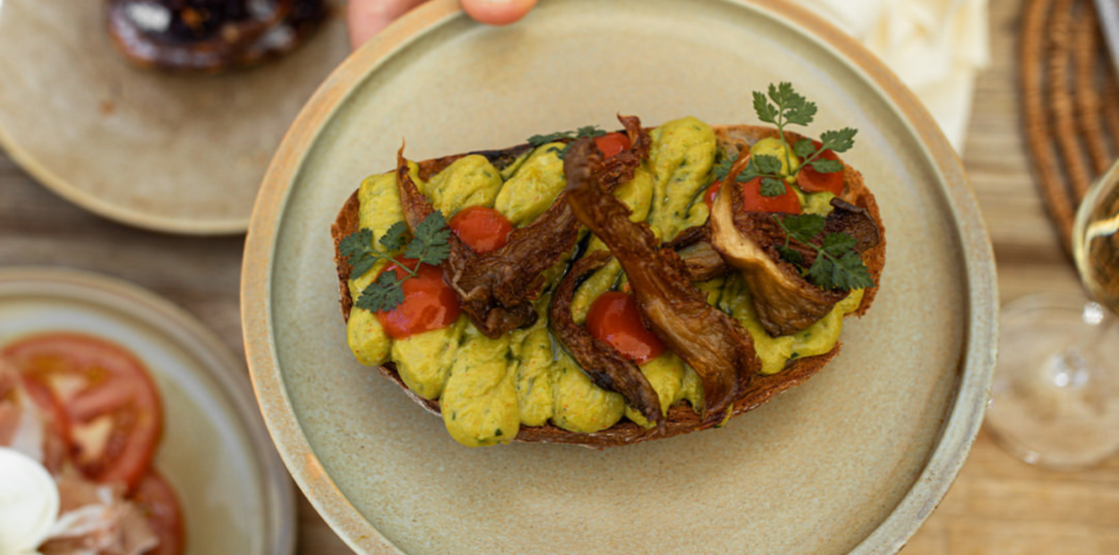 brunch_rapperswil-jona_lenox-restaurant_avocado-toats