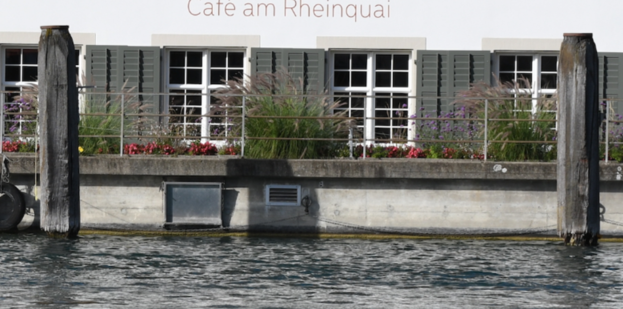 brunch_schaffhouse_cafe-em-rheinquai_exterieur