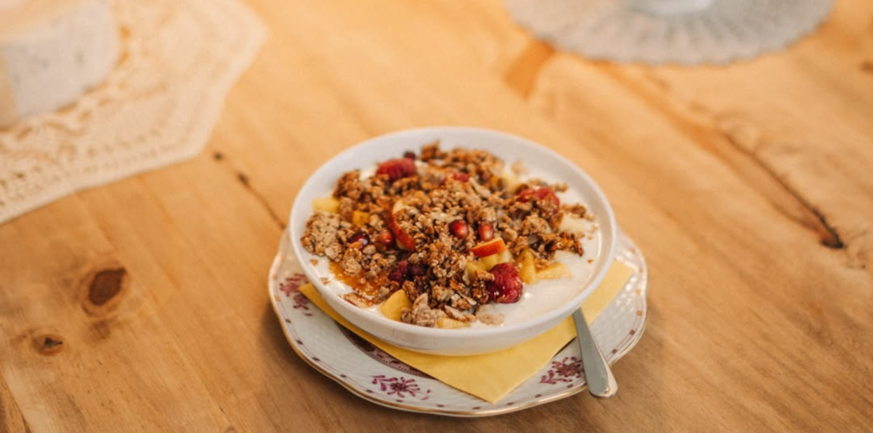 brunch_schwytz_cafe-laden_birchermuesli
