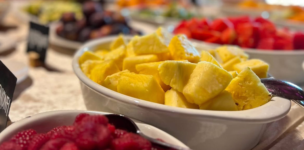 brunch_soleure_maxililian_buffet_fruit