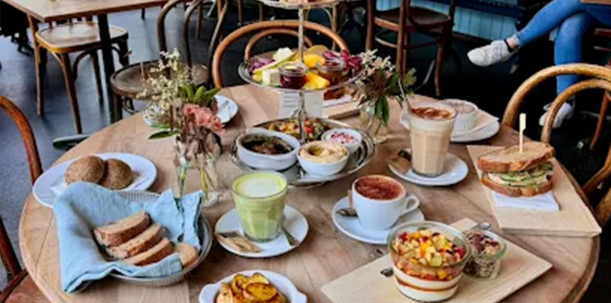 brunch_zurich_cafe-des-amis_formule3